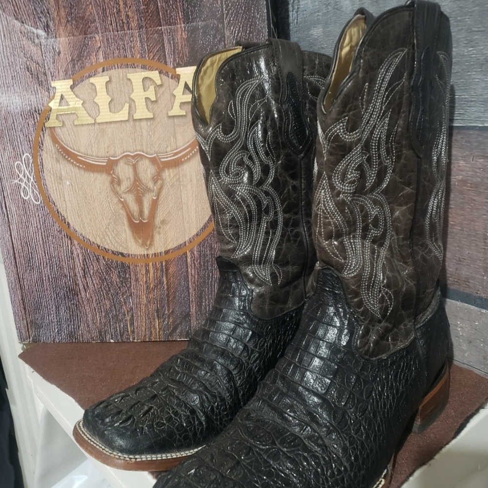 Alfa Black American Alligator Cowboy Boots